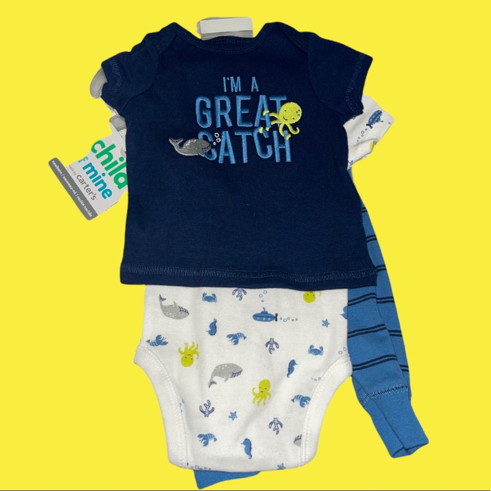 Carter’s New Born Set NWT